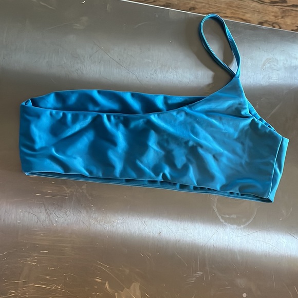 Superdown Blue One Shoulder Bikini - Picture 10 of 10